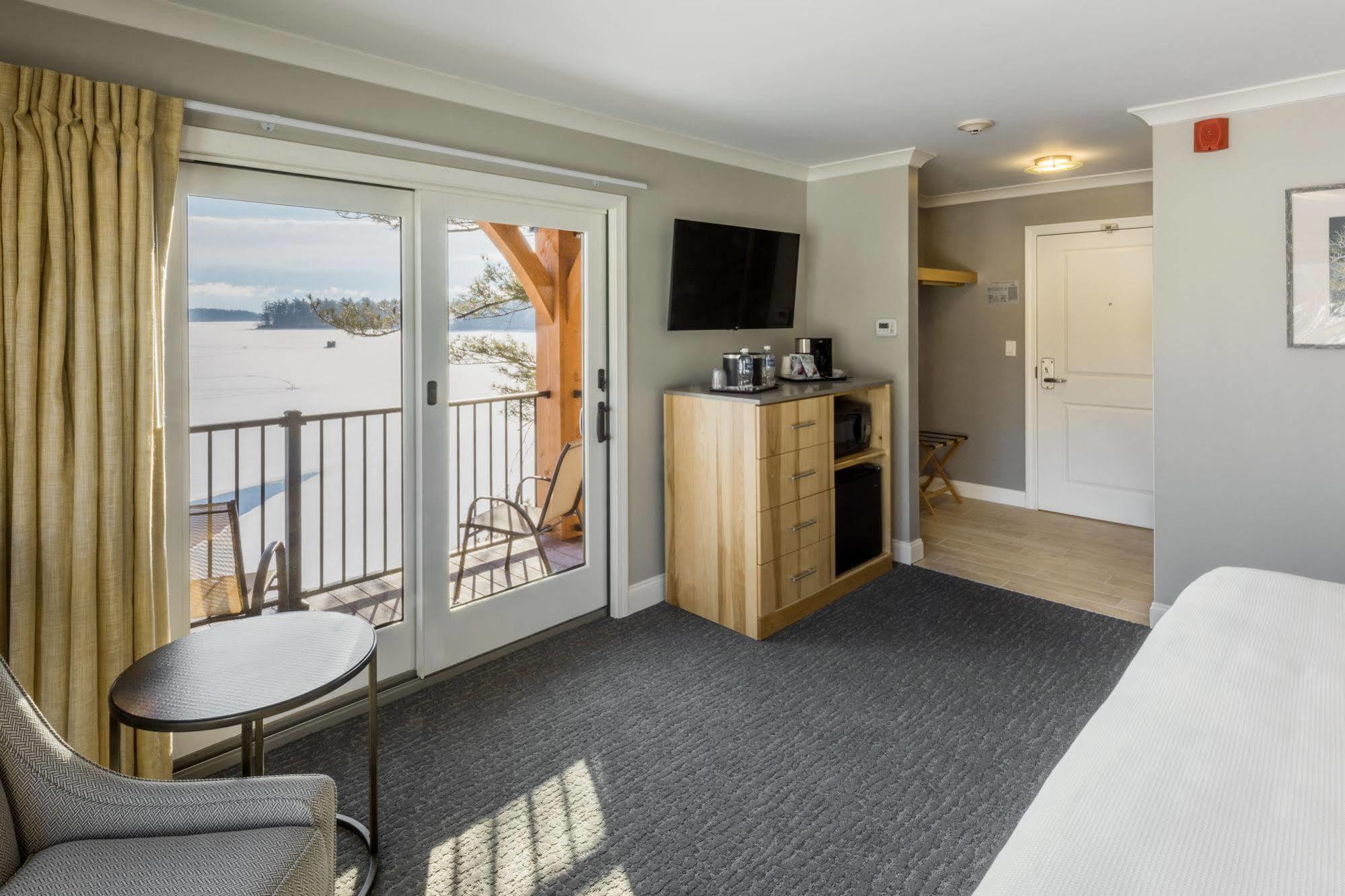 Center Harbor Inn 외부 사진